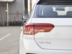 2021280TSI DSGm(lin) (ji)^