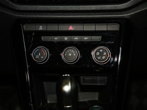 2021280TSI DSGm(lin) {(dio){(dio)(ji)