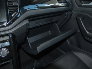 2021款280TSI DSG两驱舒享智联版 手套箱