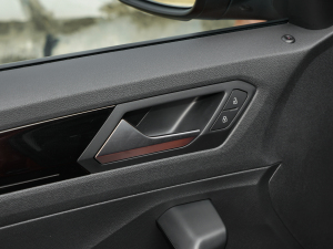 2021280TSI DSG п؅^