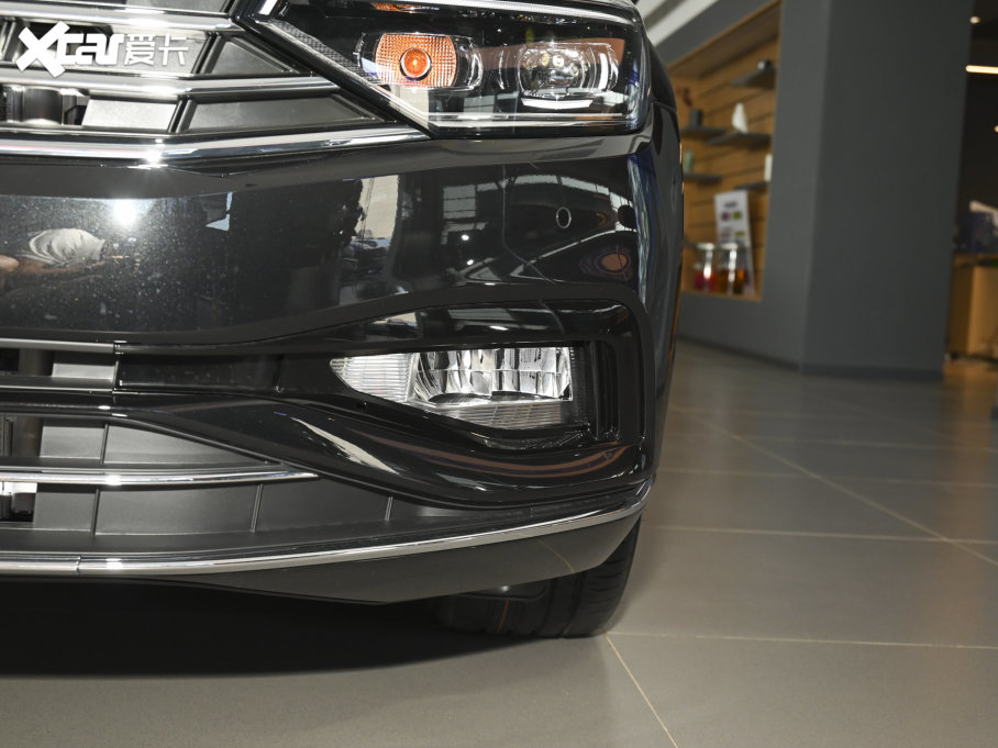 2021~v 330TSI DSG 30o