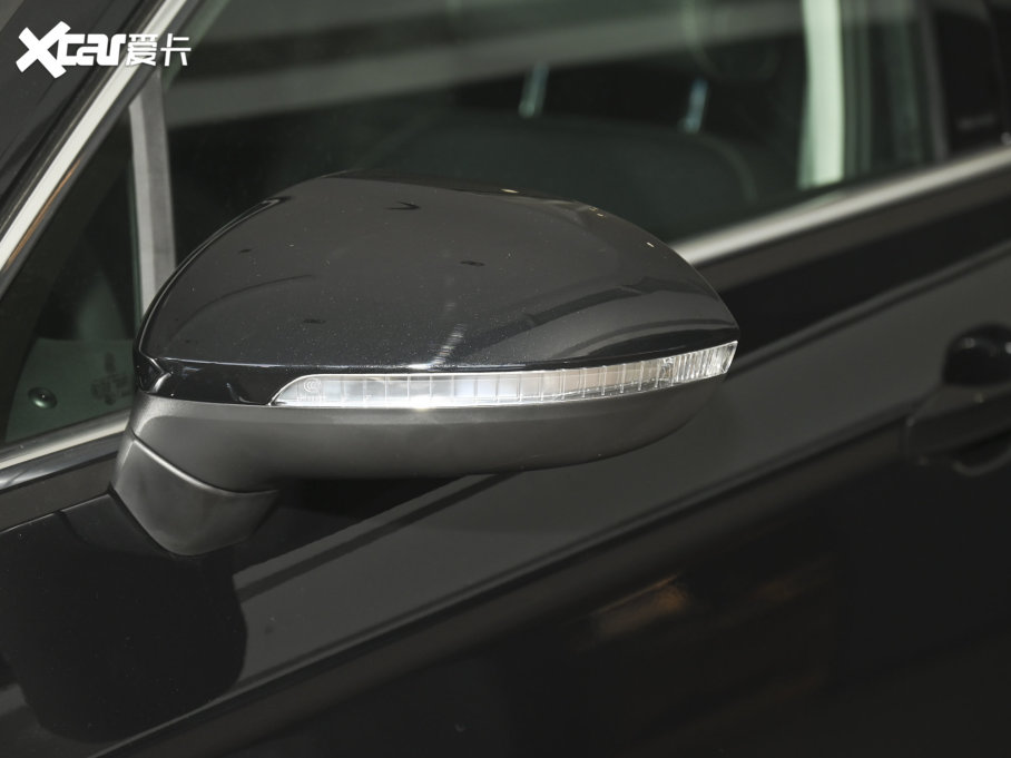 2021~v 330TSI DSG 30o