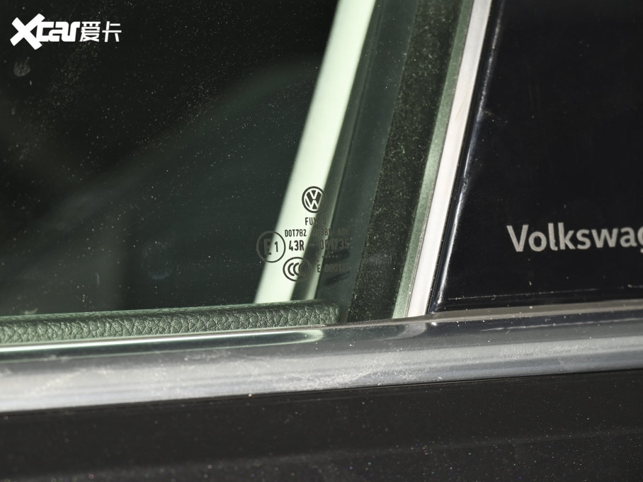 2021~v 330TSI DSG 30o(j)