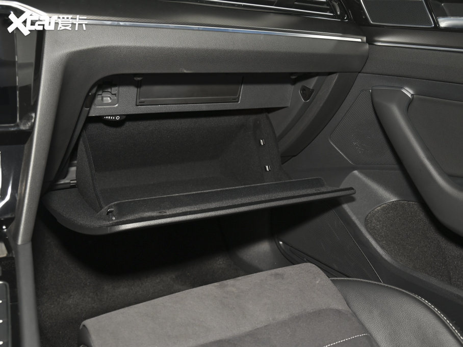 2021~v 330TSI DSG 30o