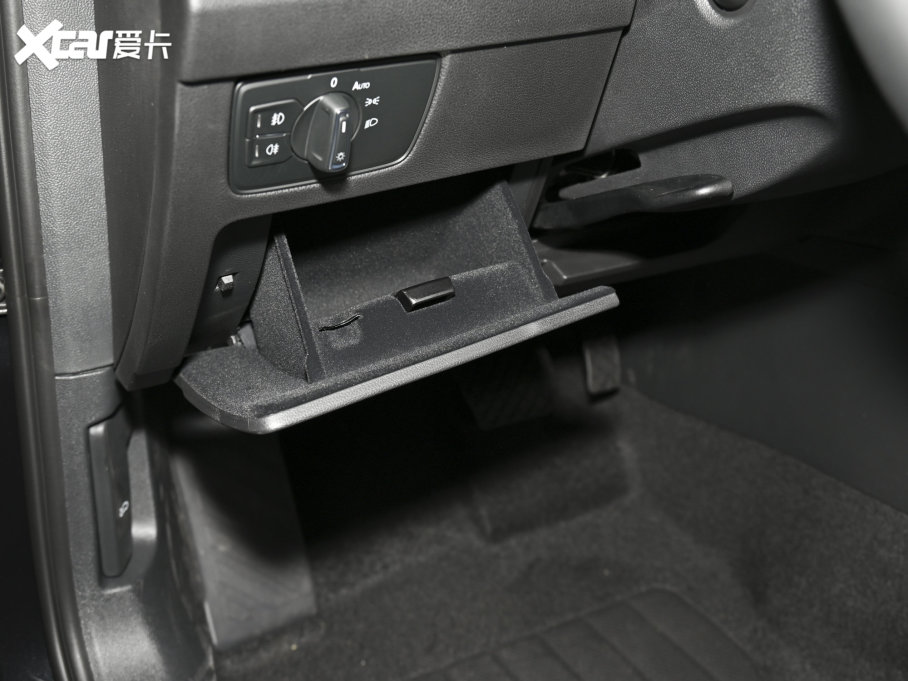 2021~v 330TSI DSG 30o(j)