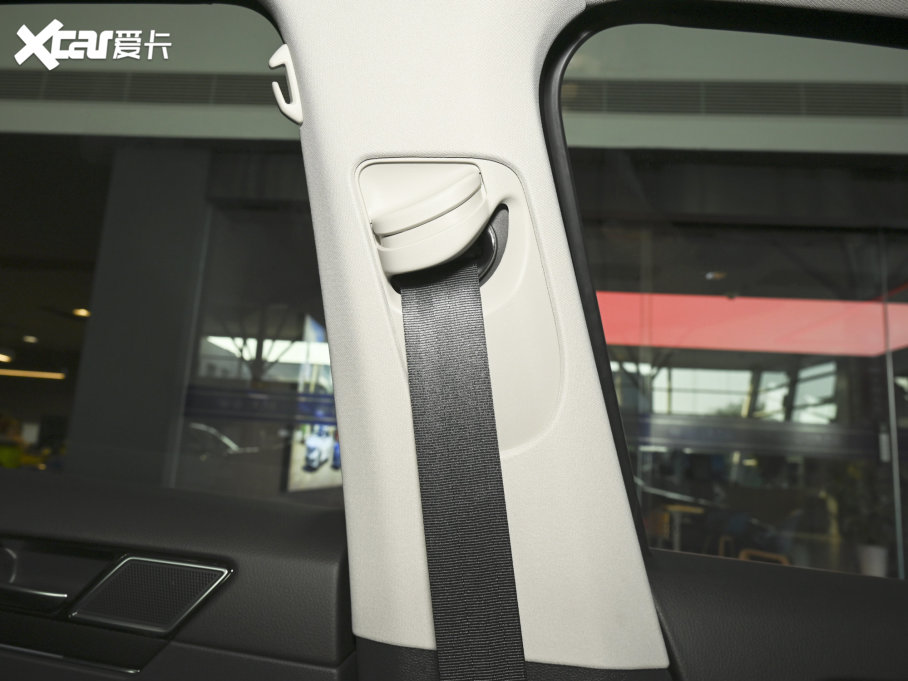 2021~v 330TSI DSG 30o