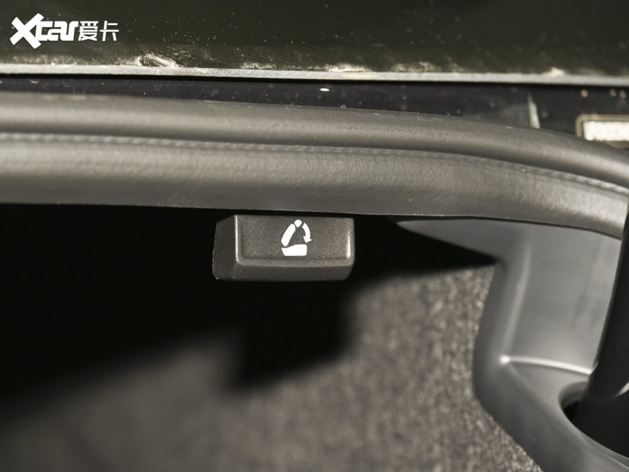 2021~v 330TSI DSG 30o