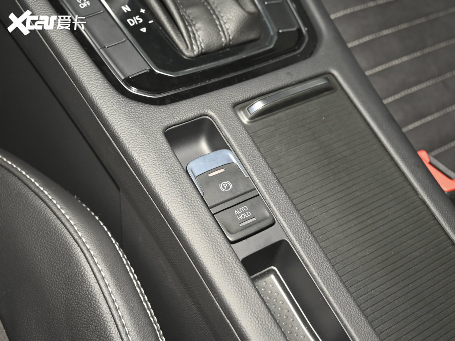 2021~v 330TSI DSG 30o