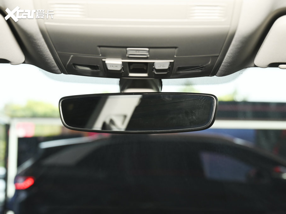 2021~v 330TSI DSG 30o