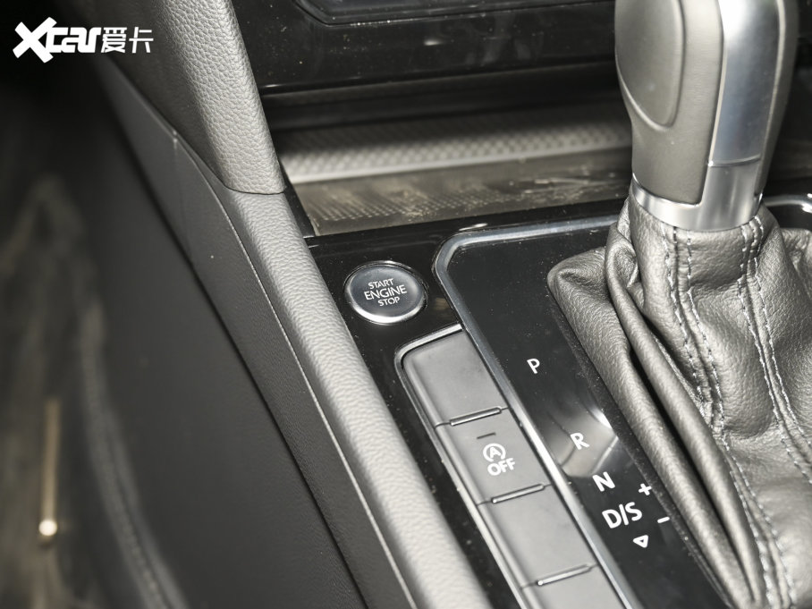 2021~v 330TSI DSG 30o(j)