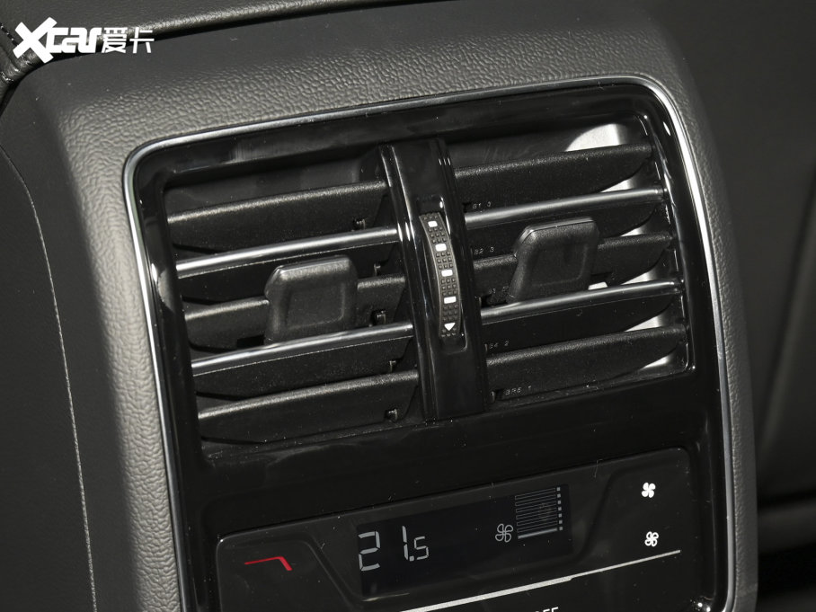 2021~v 330TSI DSG 30o