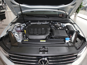 2020款330TSI DSG领先型 发动机