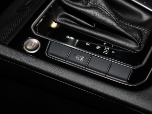 2020330TSI DSGF п؅^