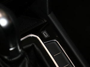 2020330TSI DSGF п؅^