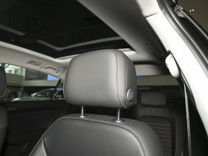 2021330TSI DSG 30o g