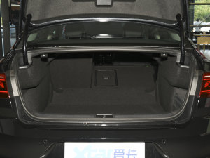 2021330TSI DSG 30o g