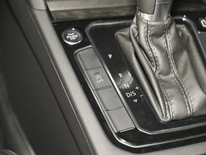 2021330TSI DSG 30o п؅^