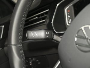 2021330TSI DSG 30o п؅^