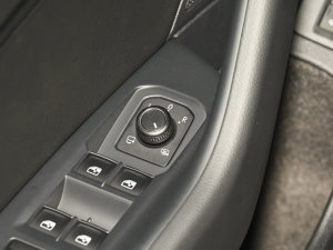 2021330TSI DSG 30o п؅^