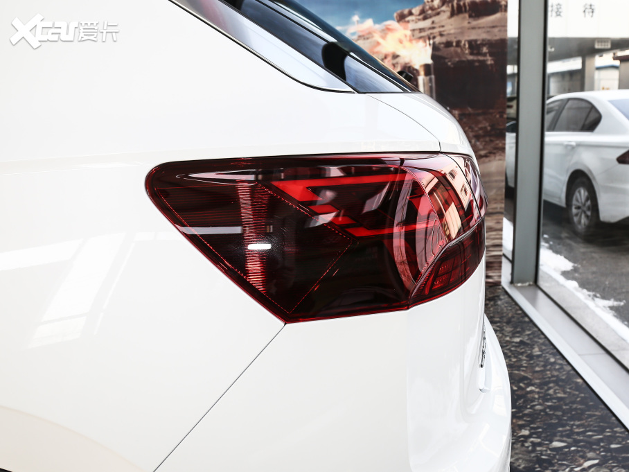 2021̽ 380TSI R-Line