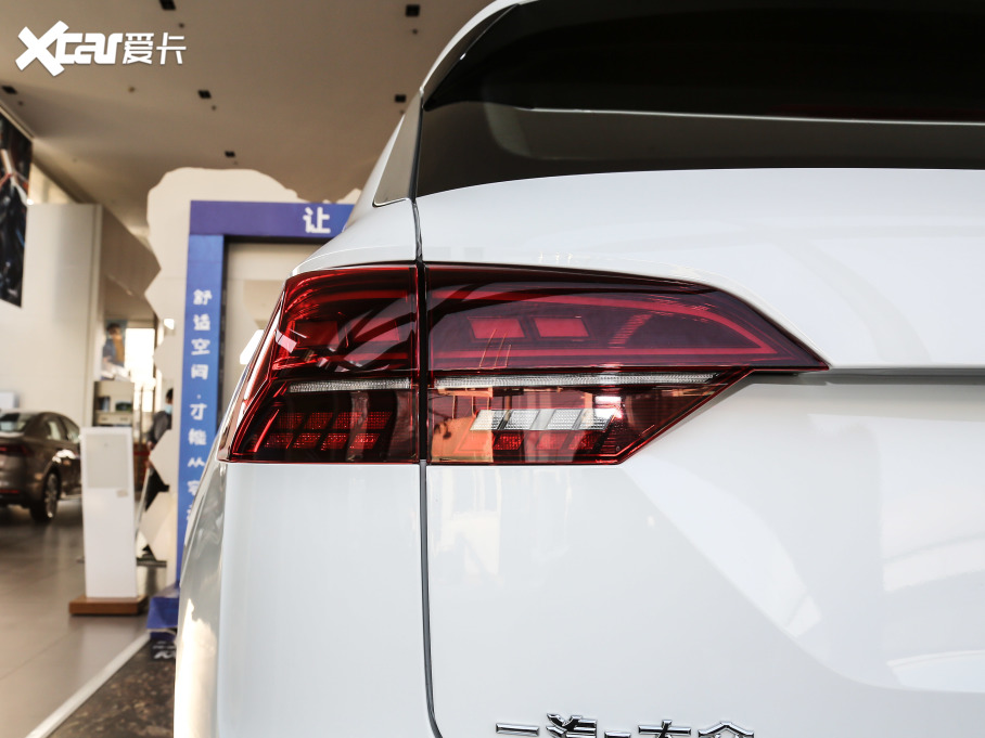 2021̽ 380TSI (q)R-Line(lin)