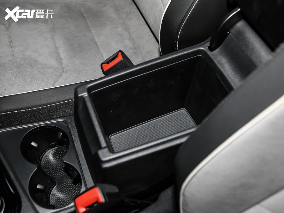 2021̽ 380TSI R-Line