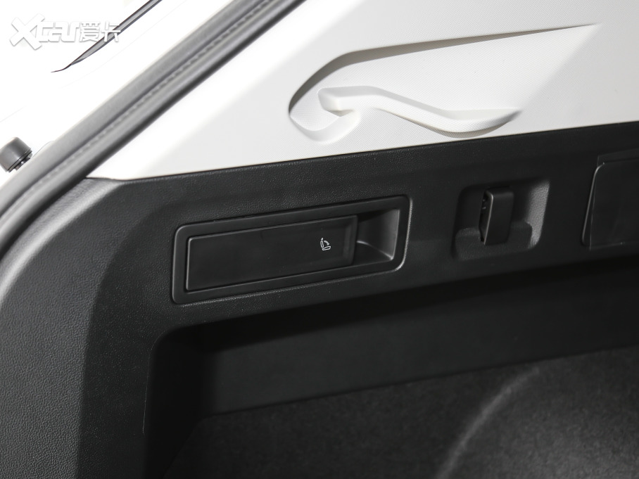 2021̽ 330TSI APlus