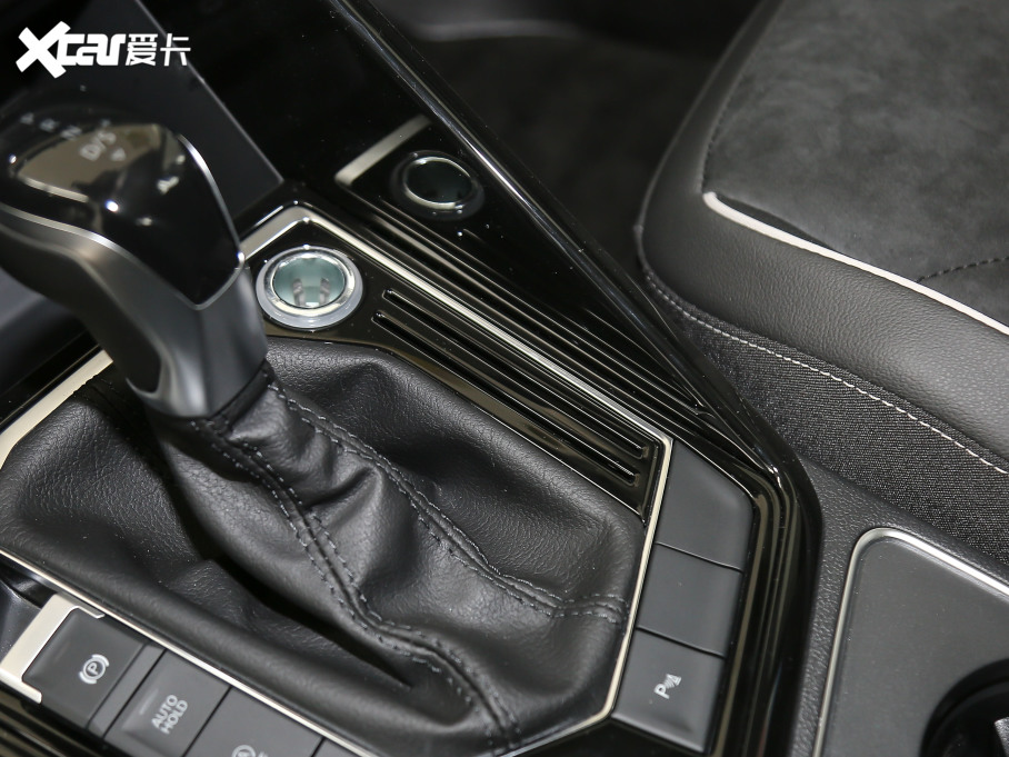 2021̽ 330TSI A(lin)Plus