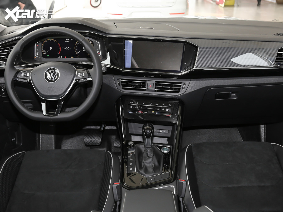 2021̽ 330TSI APlus