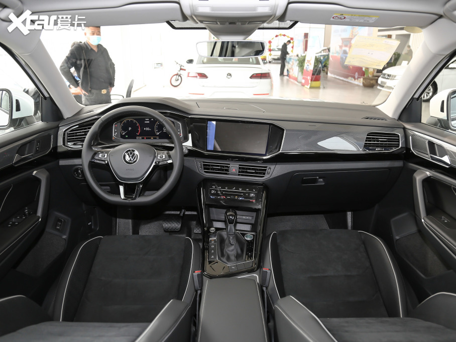 2021̽ 330TSI APlus