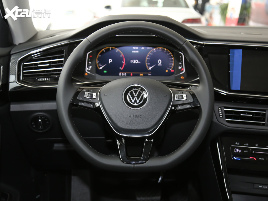 2021̽ 330TSI APlus