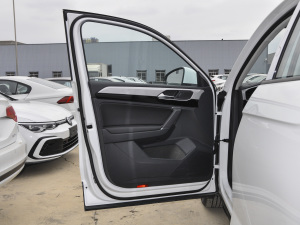 2021330TSI (q)A(lin) {λ܇T