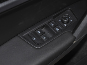 2021330TSI A {܇ƅ^	