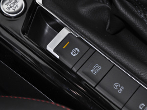 2021330TSI A v܇Ƅ