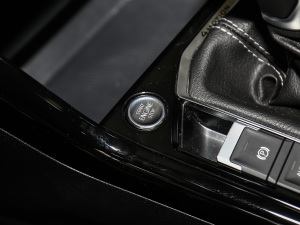 2021380TSI (q)R-Line(lin) п؅^(q)