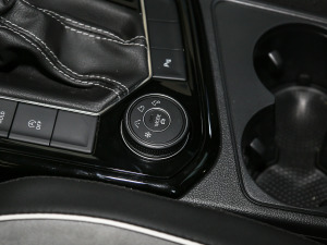 2021380TSI (q)R-Line(lin) п؅^(q)