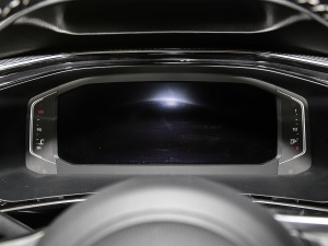 2021380TSI (q)R-Line(lin) x