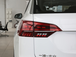 2021330TSI APlus ^