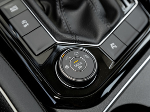 2021380TSI APro п؅^