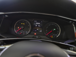 2021280TSI (q)A(lin) п؅^(q)