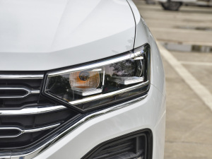 2021330TSI (q)30o(j) 