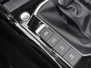 2021330TSI 30o v܇Ƅ