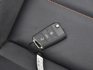 2021330TSI 30o ܇耳