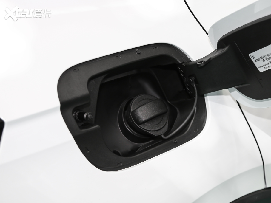 2021̽Ӱ 200TSI DSG R-Line