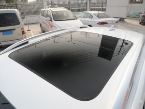 2021款1.5L 自动悦智联版 车顶
