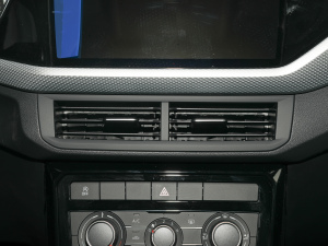 2021款1.5L 自动悦智联版 空调出风口
