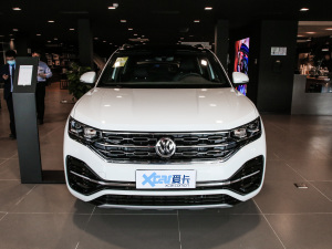 2021380TSI R-Line w^