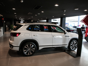 2021380TSI R-Line w^