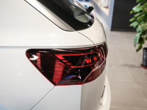 2021380TSI R-Line ^