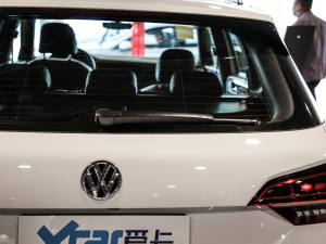 2021380TSI R-Line ^